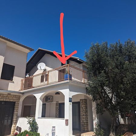 Zeezicht Appartement 50M From Beach 斯里马 外观 照片