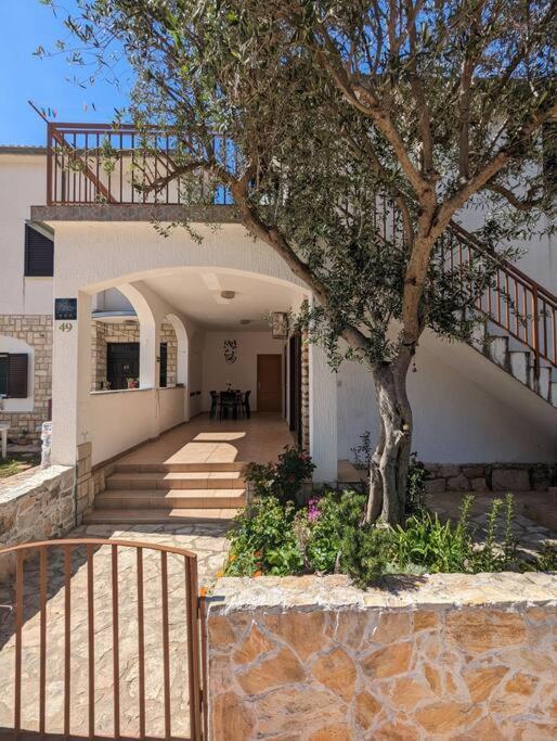 Zeezicht Appartement 50M From Beach 斯里马 外观 照片